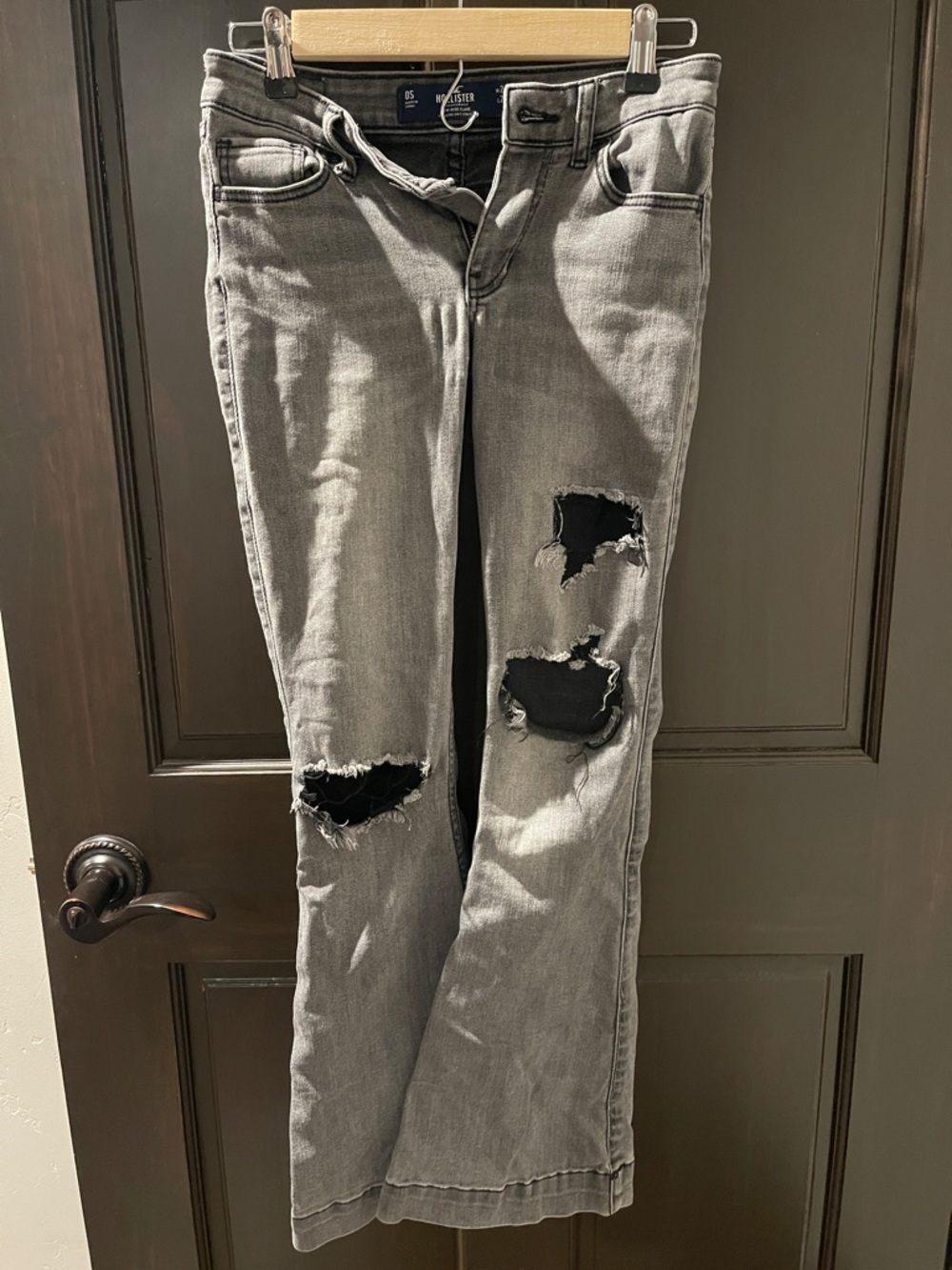 Hollister Distressed Grey Ripped Jeans low rise flare